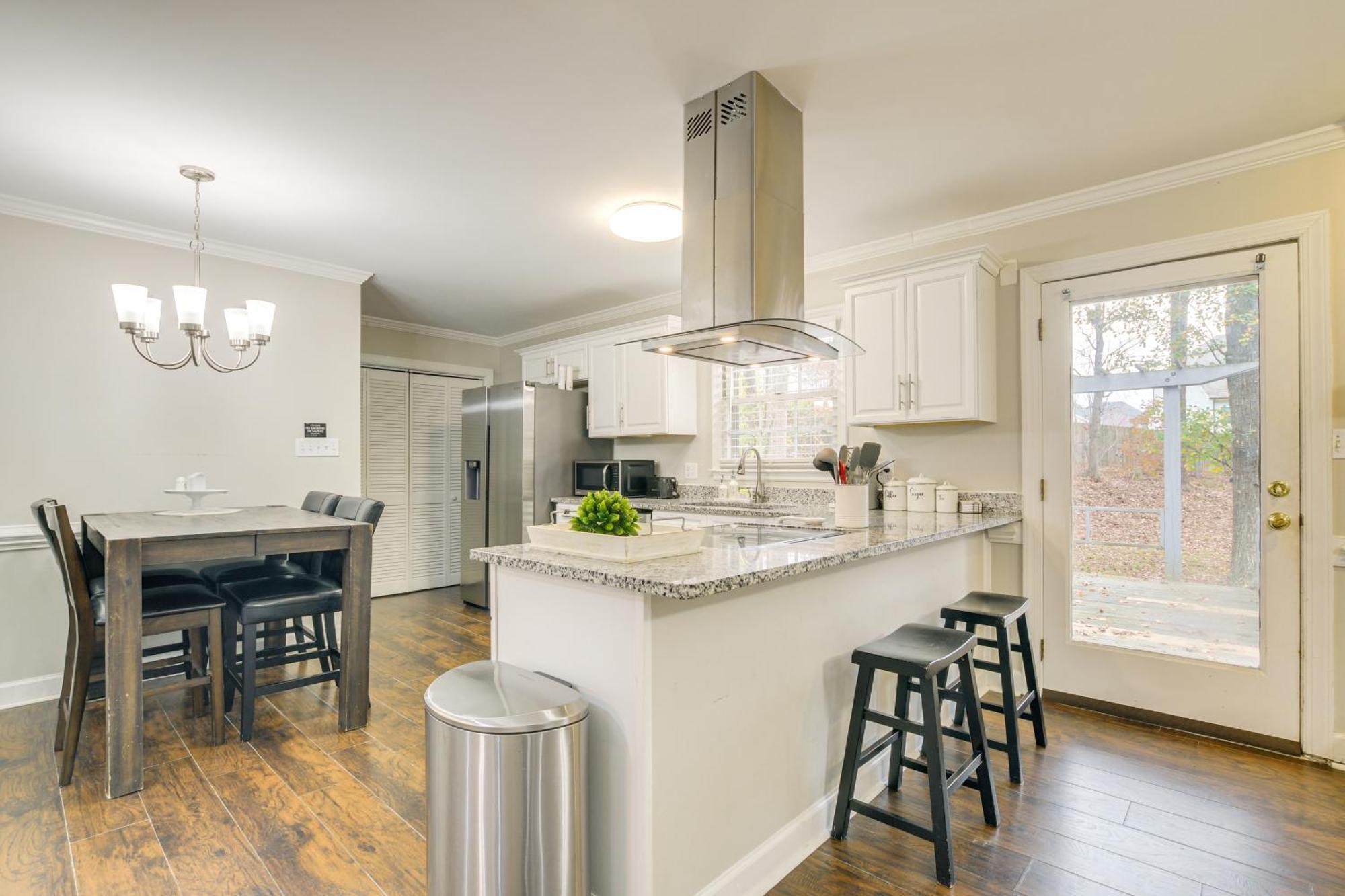 Serene Family Home With Deck In Knightdale! Esterno foto